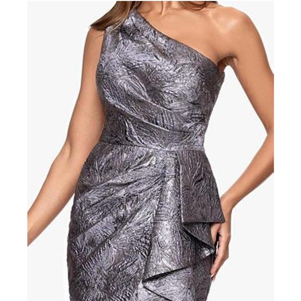 Xscape Silver One Shoulder Metallic Gown Size 4 NWT Formal Ruffle Dress GALA MOB - Picture 7 of 13